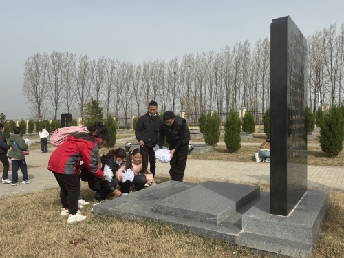 IMG_4475_副本.jpg IMG_4475_副本.jpg