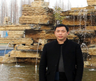 吕辉.png 吕辉.png